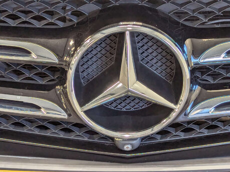 Mercedes-Benz GLC 2.1 GLC 220 D 4Matic AMG Line Premium Auto 4WD 5dr 23