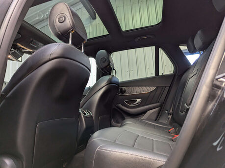 Mercedes-Benz GLC 2.1 GLC 220 D 4Matic AMG Line Premium Auto 4WD 5dr 68