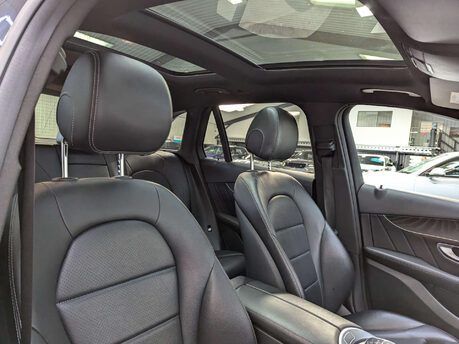 Mercedes-Benz GLC 2.1 GLC 220 D 4Matic AMG Line Premium Auto 4WD 5dr 52