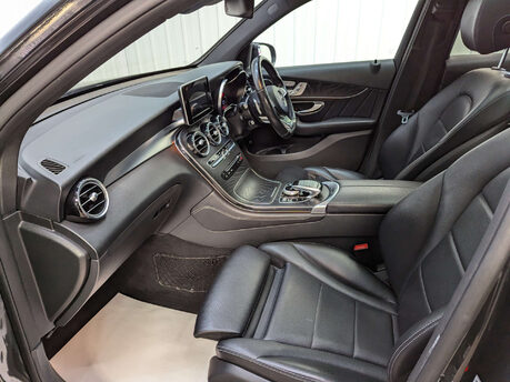 Mercedes-Benz GLC 2.1 GLC 220 D 4Matic AMG Line Premium Auto 4WD 5dr 55