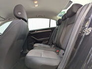 Volkswagen Passat 2.0 Passat S TDI 4dr 70