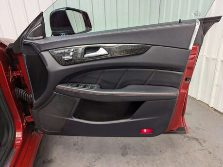 Mercedes-Benz CLS 3.5 CLS 400 AMG Line Auto 4dr 53