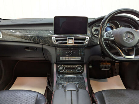 Mercedes-Benz CLS 3.5 CLS 400 AMG Line Auto 4dr 71
