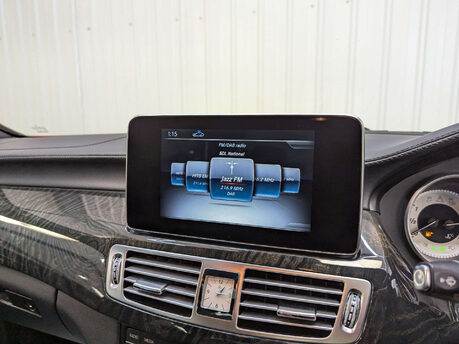 Mercedes-Benz CLS 3.5 CLS 400 AMG Line Auto 4dr 90