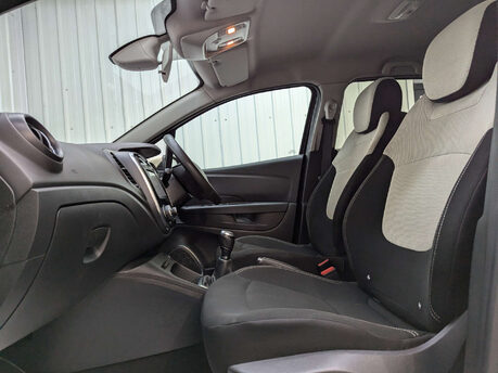 Renault Captur 0.9 Captur Iconic TCe 5dr 60