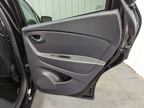 Renault Captur 0.9 Captur Iconic TCe 5dr 67