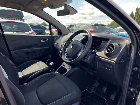 Renault Captur 0.9 Captur Iconic TCe 5dr 3