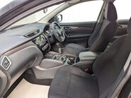 Nissan Qashqai 1.3 Qashqai Visia DIG-T 5dr 55
