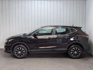 Nissan Qashqai 1.3 Qashqai Visia DIG-T 5dr 17
