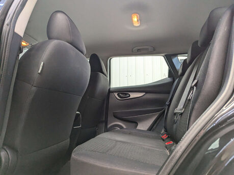 Nissan Qashqai 1.3 Qashqai Visia DIG-T 5dr 68