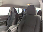 Nissan Qashqai 1.3 Qashqai Visia DIG-T 5dr 58