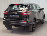 Nissan Qashqai 1.3 Qashqai Visia DIG-T 5dr 42
