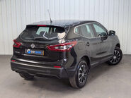 Nissan Qashqai 1.3 Qashqai Visia DIG-T 5dr 9