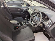 Nissan Qashqai 1.3 Qashqai Visia DIG-T 5dr 50