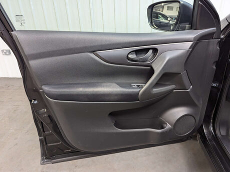 Nissan Qashqai 1.3 Qashqai Visia DIG-T 5dr 60
