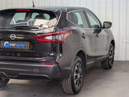 Nissan Qashqai 1.3 Qashqai Visia DIG-T 5dr 37