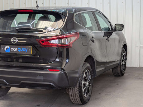 Nissan Qashqai 1.3 Qashqai Visia DIG-T 5dr 37