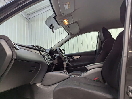 Nissan Qashqai 1.3 Qashqai Visia DIG-T 5dr 57
