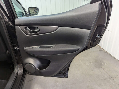Nissan Qashqai 1.3 Qashqai Visia DIG-T 5dr 66