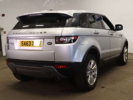 Land Rover Range Rover Evoque 2.2 Range Rover Evoque Pure Tech SD4 Auto 4WD 5dr 9