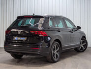 Volkswagen Tiguan 2.0 Tiguan SE TDI BlueMotion Technology 5dr 9