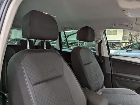 Volkswagen Tiguan 2.0 Tiguan SE TDI BlueMotion Technology 5dr 52