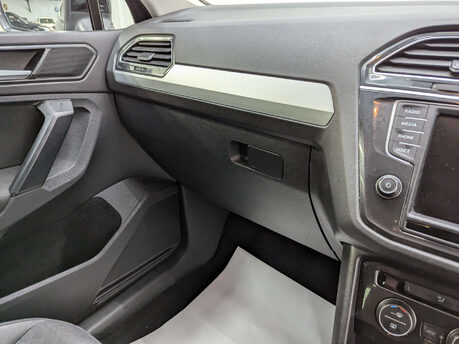 Volkswagen Tiguan 2.0 Tiguan SE TDI BlueMotion Technology 5dr 91