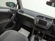Volkswagen Tiguan 2.0 Tiguan SE TDI BlueMotion Technology 5dr 47