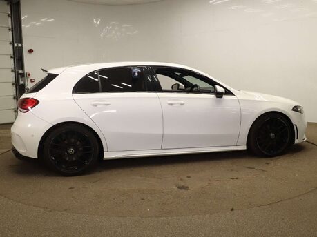 Mercedes-Benz A Class 1.3 A 180 AMG Line Exeutive Auto 5dr 7