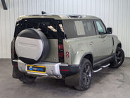 Land Rover Defender 2.0 Defender SE Auto 4WD 5dr 11