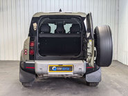 Land Rover Defender 2.0 Defender SE Auto 4WD 5dr 44