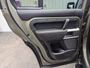 Land Rover Defender 2.0 Defender SE Auto 4WD 5dr 71