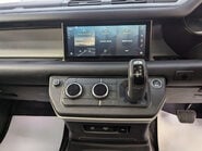 Land Rover Defender 2.0 Defender SE Auto 4WD 5dr 82
