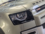 Land Rover Defender 2.0 Defender SE Auto 4WD 5dr 29