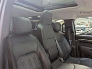 Land Rover Defender 2.0 Defender SE Auto 4WD 5dr 52