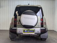 Land Rover Defender 2.0 Defender SE Auto 4WD 5dr 35