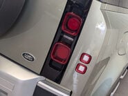 Land Rover Defender 2.0 Defender SE Auto 4WD 5dr 43