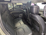 Land Rover Defender 2.0 Defender SE Auto 4WD 5dr 61