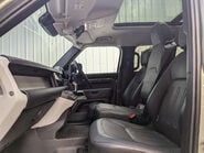 Land Rover Defender 2.0 Defender SE Auto 4WD 5dr 59