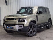 Land Rover Defender 2.0 Defender SE Auto 4WD 5dr 8