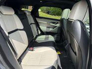 Land Rover Range Rover Velar 3.0 Range Rover Velar R-Dynamic HSE P380 Auto 4WD 5dr 16