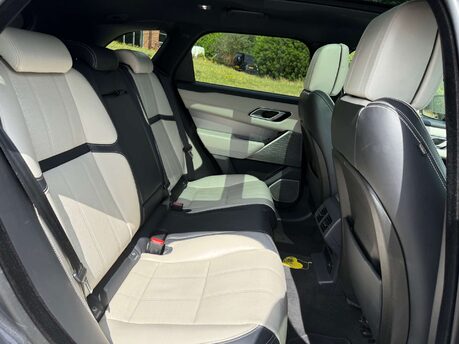 Land Rover Range Rover Velar 3.0 Range Rover Velar R-Dynamic HSE P380 Auto 4WD 5dr 16