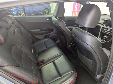 Kia Sportage 1.6 Sportage GT-Line S CRDi MHEV 4x4 Semi-Auto 4WD 5dr 57