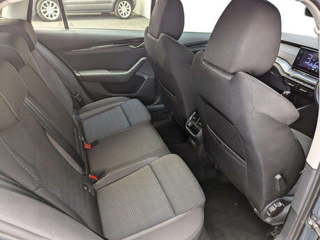 Skoda Octavia 1.5 Octavia SE Technology TSI 5dr 61