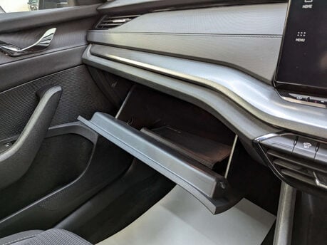 Skoda Octavia 1.5 Octavia SE Technology TSI 5dr 90