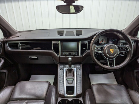 Porsche Macan 3.0 Macan S D Semi-Auto 4WD 5dr 50