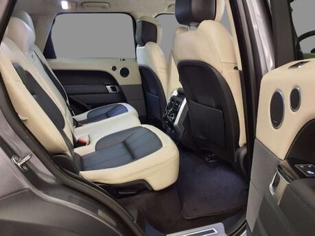 Land Rover Range Rover Sport 4.4 Range Rover Sport Autobiography Dynamic SDV8 Auto 4WD 5dr 18