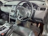 Land Rover Discovery Sport 2.0 Discovery Sport HSE TD4 Auto 4WD 5dr 4