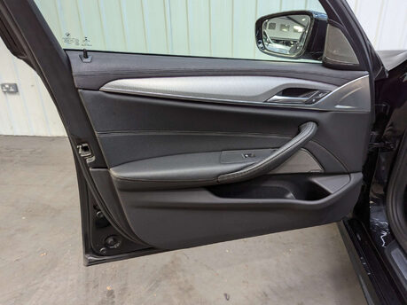 BMW 5 Series 2.0 520d M Sport Auto 4dr 59