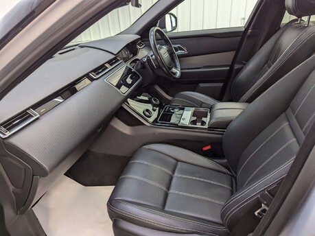Land Rover Range Rover Velar 2.0 Range Rover Velar R-Dynamic S D180 Auto 4WD 5dr 56
